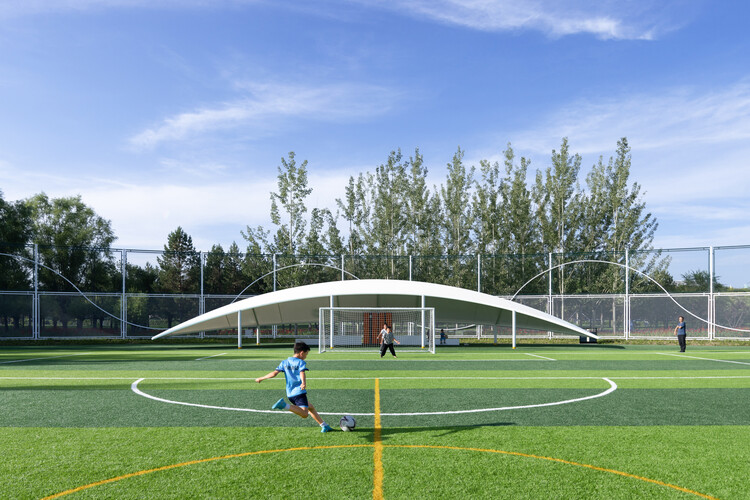 外媒：谢菲联、美因茨等多家俱乐部有意韩国国脚边卫薛英佑